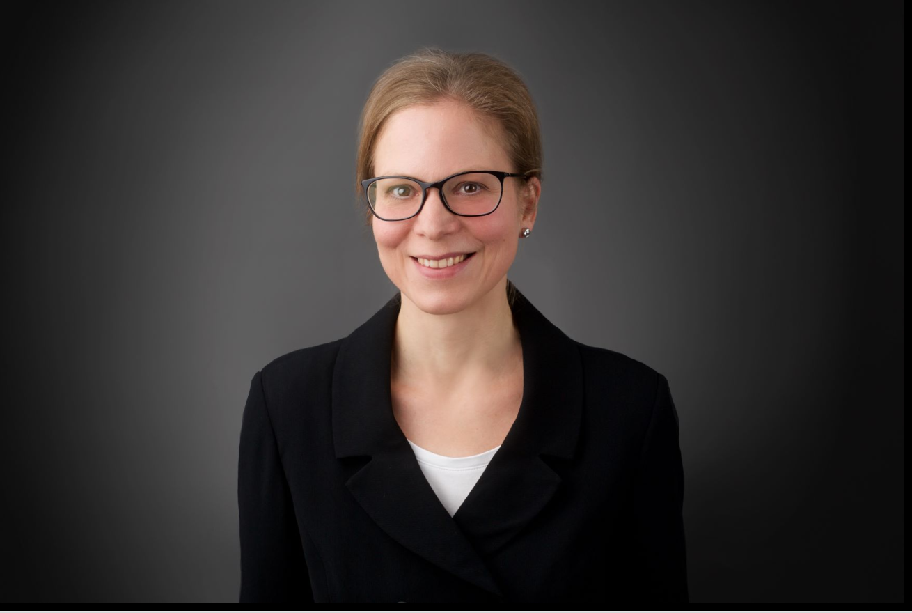 Dieses Bild zeigt Dr. Cornelia  Frank